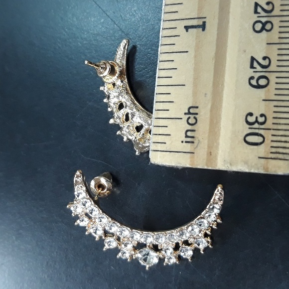 3 For $15 New Elegant Crystal Crescent Moon Earrings - Picture 8 of 9